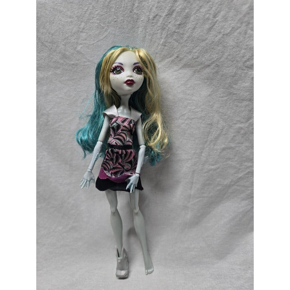 Monster High Frights Camera, Action! Hauntlywood Lagoona Blue Doll- TLC